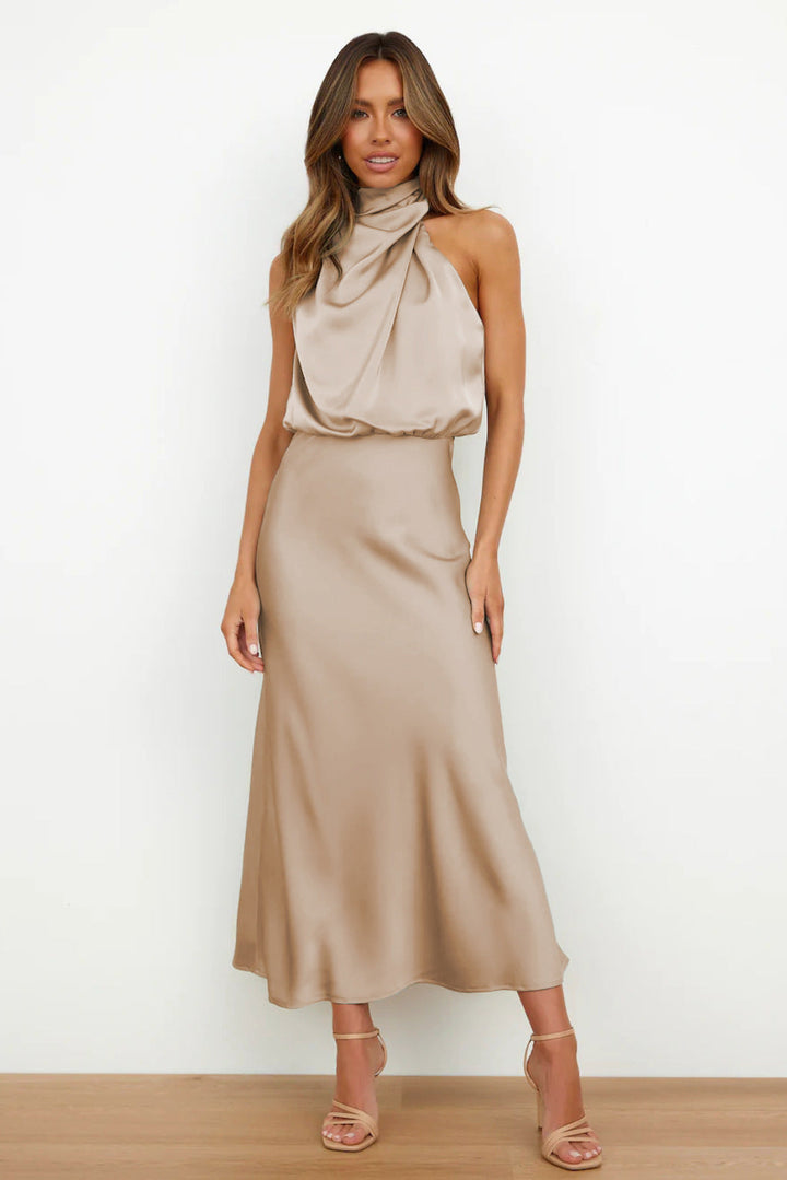 Verona™ | Elegant Open-Back Dress